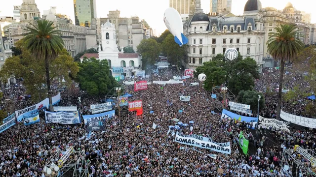 marcha universitaria plaza de mayo