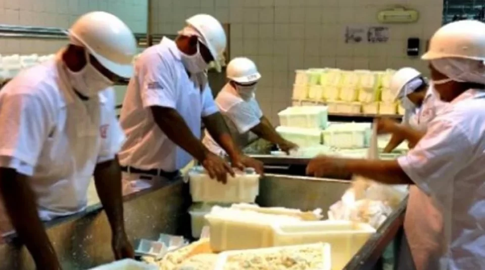Gremios de la alimentación amenazan con bloqueos a industrias y podría haber desabastecimiento 1 industria 1