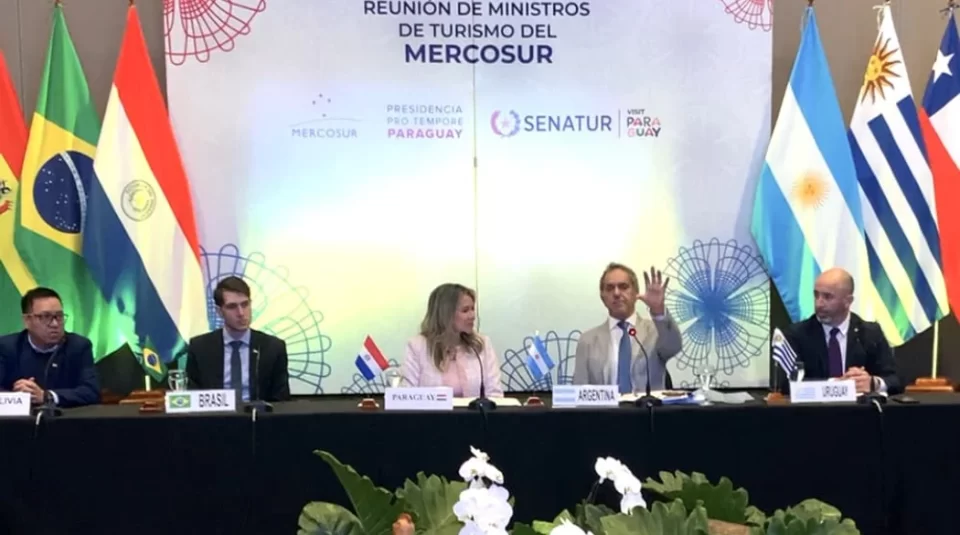 Scioli destacó la política de cielos abiertos y el diseño de estrategias comunes para el sector turístico del Mercosur 1 sioli