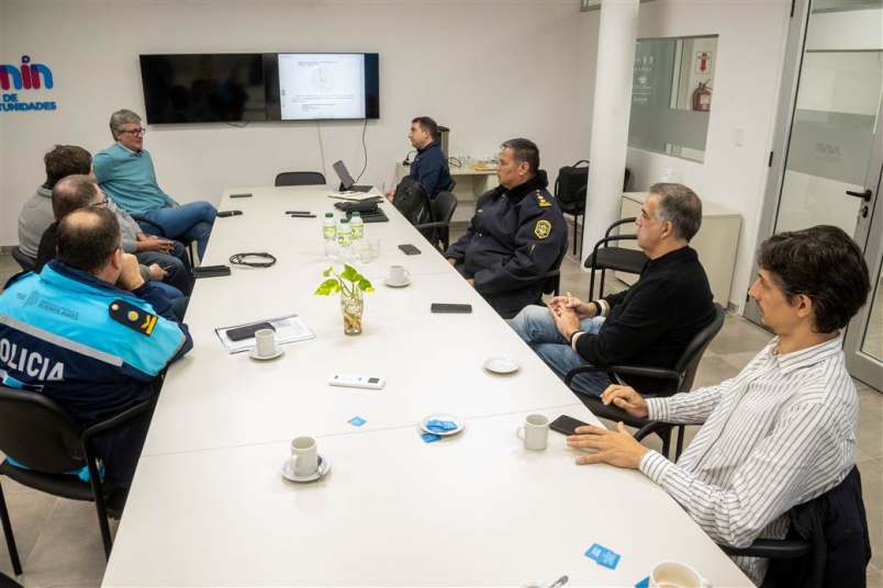 seguridad reunion con funcionarios provinciales 3