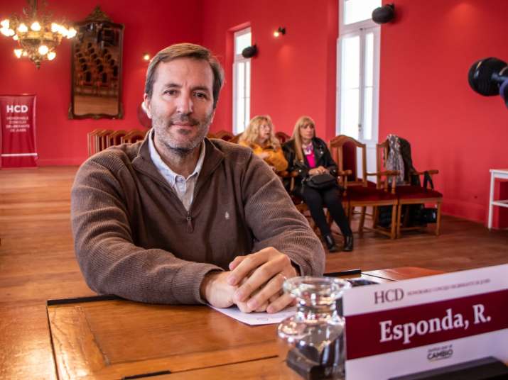 rodrigo esponda abril 2025
