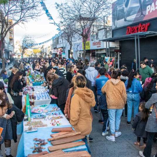 Una multitud disfrutó de la celebración popular por el 25 de mayo en el centro de Junín 17 500712264 18402929947111624 6743076118906459017 n 1