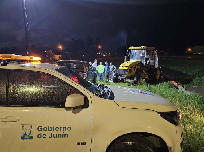 Consecuencias de las tormentas torrenciales: El municipio atendió a 82 familias en Junín por las filtraciones en sus viviendas 13 accionestormenta5