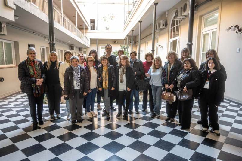 adultos mayores recorrieron el palacio muncipal 1