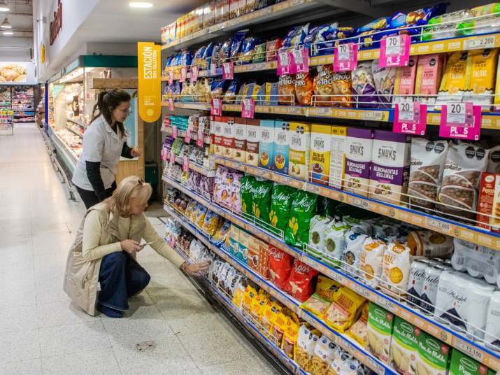 Continúan los controles y la concientización sobre celiaquía en comercios juninenses 3 bromatologia omic control celiaquia 2