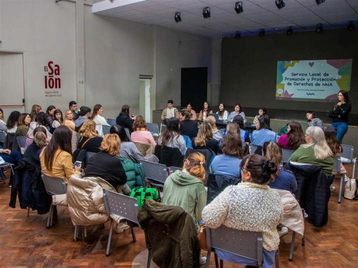 encuentro profesionales 20 anos del servicio local de ninez 1