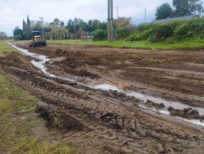 Consecuencias de las tormentas torrenciales: El municipio atendió a 82 familias en Junín por las filtraciones en sus viviendas 11 tapaaccionestormenta