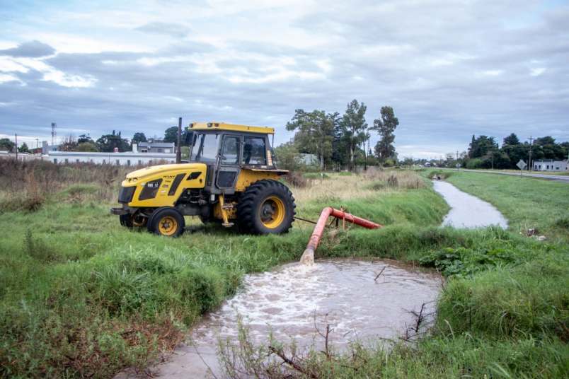 Ante la continuidad del alerta por fuertes tormentas, el Municipio de Junín sigue con las tareas preventivas 4 trabajos inundaciones3