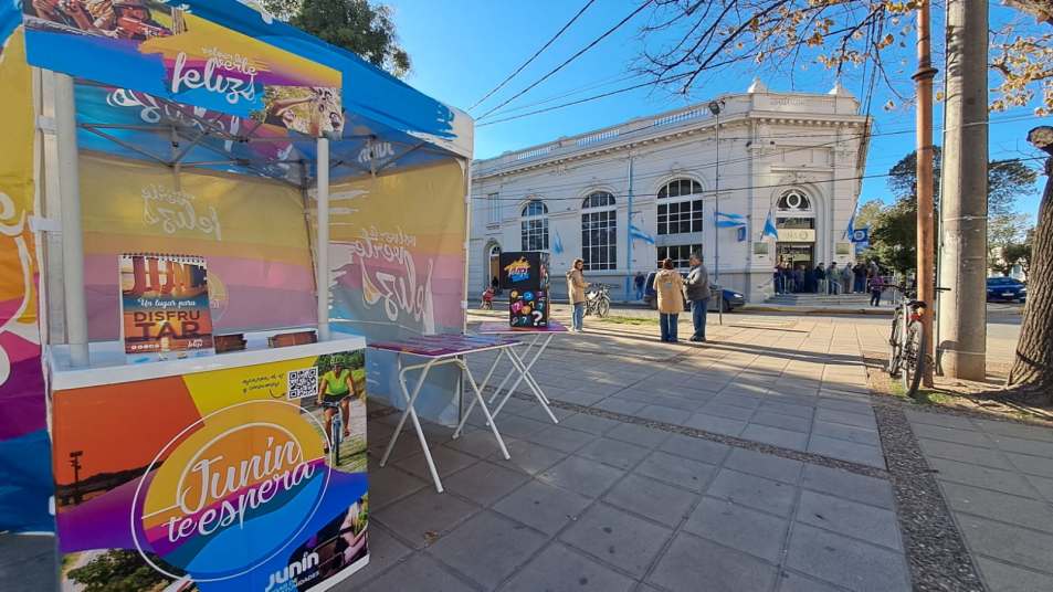 turismo caravana turistica en rojas 2