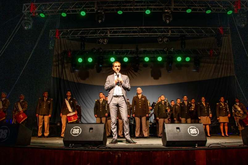 A sala colmada, miles de vecinos celebraron la Patria con una gran gala en el Teatro San Carlos 2 velada de gala 25 de mayo 2025 7